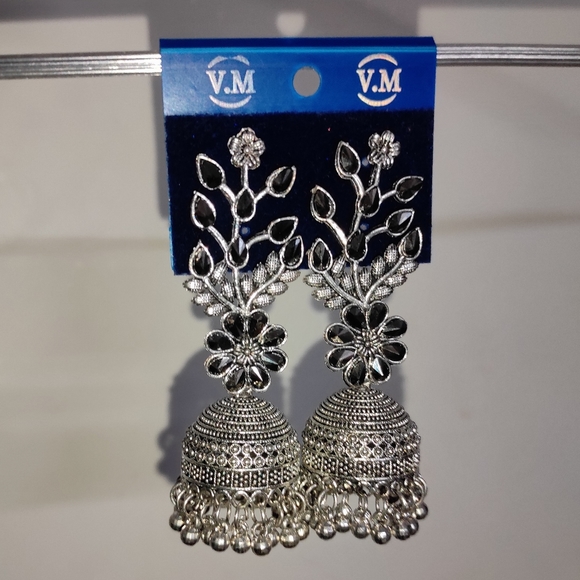 Silver Oxidized Jhumka Earrings - Picture 2 of 9